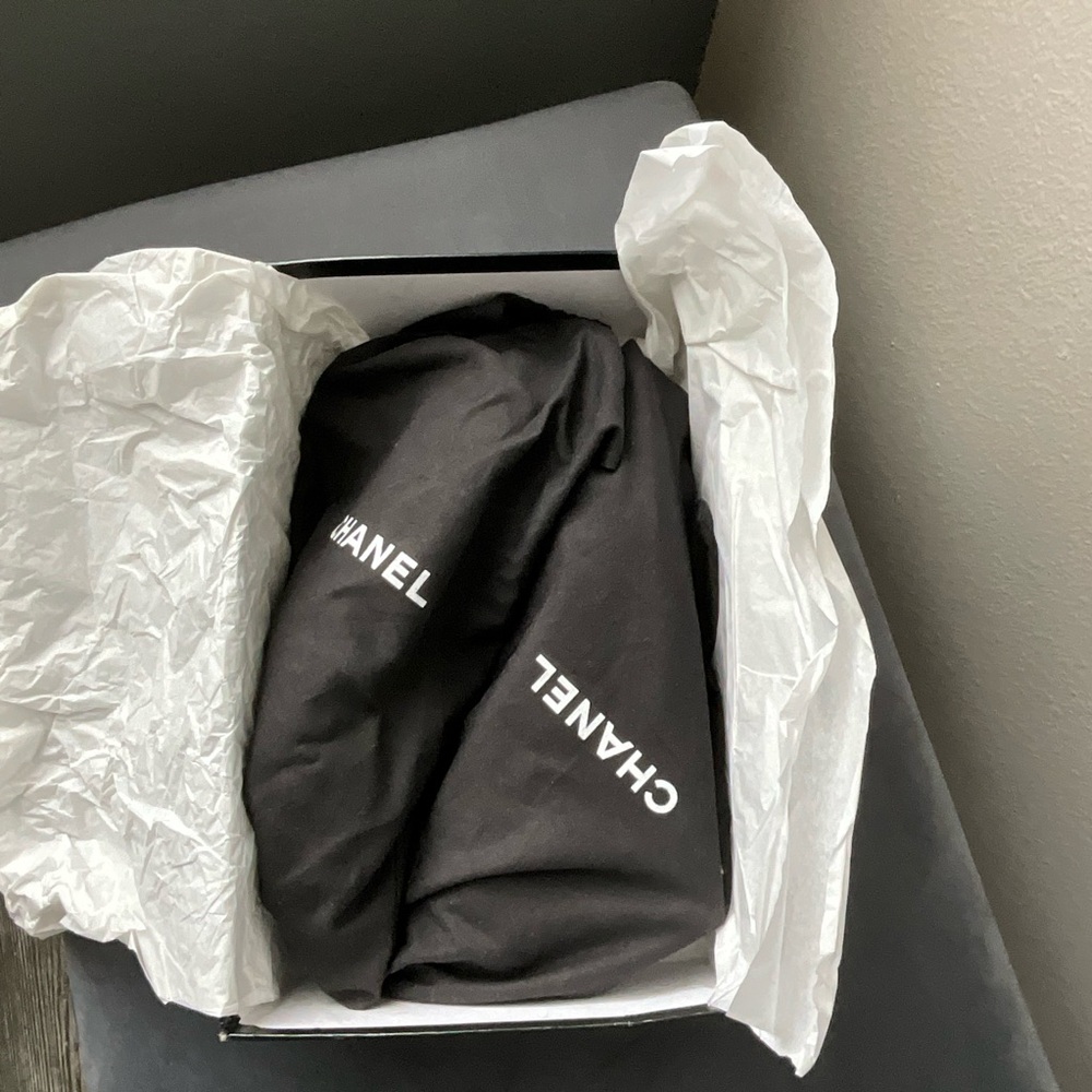 Chanel Pumps - Picture 7 of 8